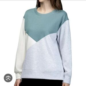 ⚡️GreenTea Tri Green Grey White Colorblock Sweater Top
